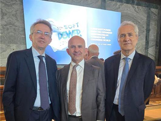 dottore manfredi rutelli Manfredi, Lombardi e Rutelli alla Soft Power Conferenza 2025 - Napoli